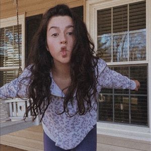 Meet your Posher, Faith